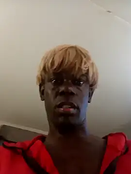 Cocoaversace302 online show from September 9, 6:12 am