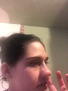 Snapshot of babyke23 chatting on February 28, 11:48 pm babyke23 online show from February 28, 11:48 pm