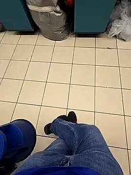 sisman31 online show from September 14, 1:06 am