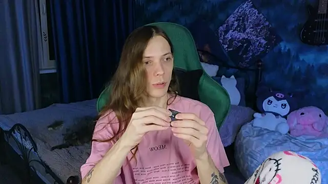 artass2 online show from March 8, 2:04 am