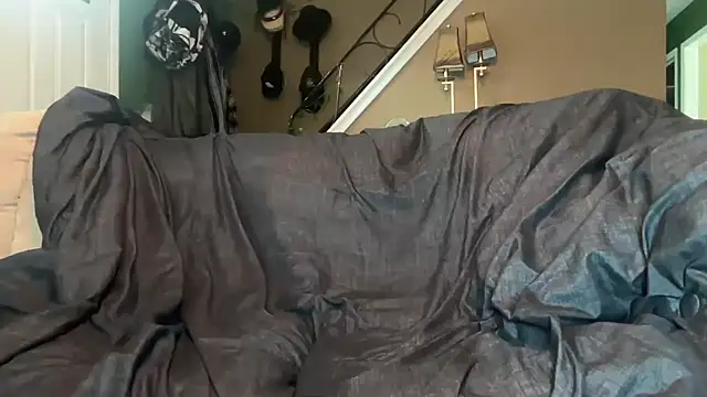 Trippie hippies1313 online show from September 17, 2:08 pm