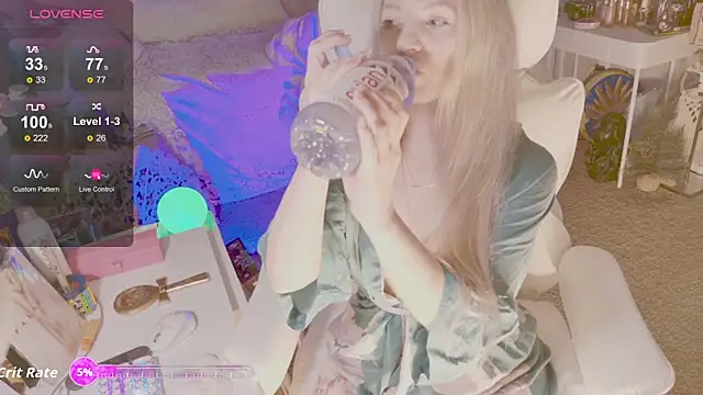 Talulaa online show from January 12, 8:36 pm