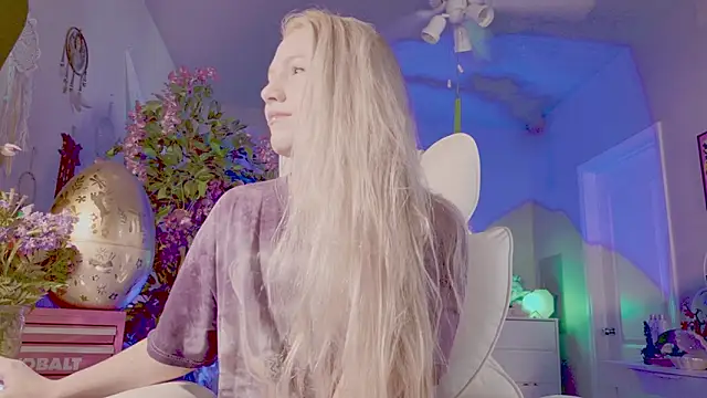 Talulaa online show from March 14, 11:55 pm