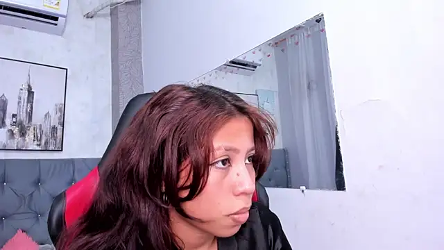 Snapshot of alissa_grace chatting on October 17, 7:59 pm alissa grace online show from October 17, 7:59 pm