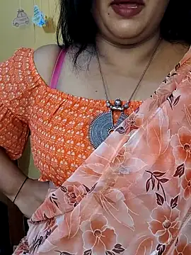 Snapshot of Angel0731 chatting on June 6, 5:51 pm Angel0731 online show from June 6, 5:51 pm