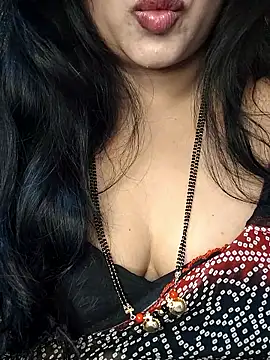 Angel0731 online show from March 24, 6:30 pm