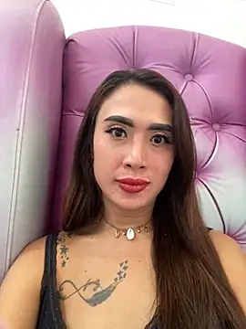 The Stunning stephanie online show from November 5, 5:10 am