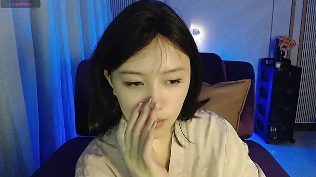 Snapshot of Eoov chatting on September 27, 4:24 pm Eoov online show from September 27, 4:24 pm