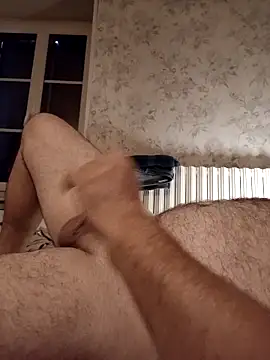 Snapshot of JPB052 chatting on September 21, 6:18 am JPB052 online show from September 21, 6:18 am