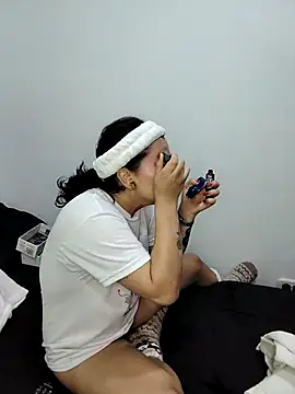 Eva Clark01 online show from October 19, 6:27 am