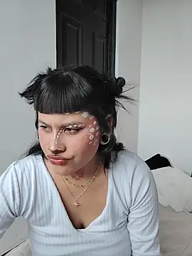 Eva Clark01 online show from October 31, 4:58 pm