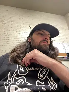 crashnasty online show from April 28, 9:30 pm