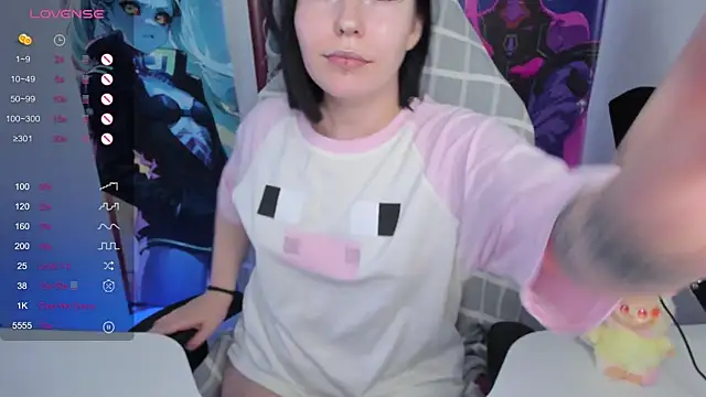 Snapshot of MargarettRose chatting on December 5, 3:49 am MargarettRose online show from December 5, 3:49 am