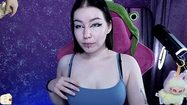 Snapshot of MargarettRose chatting on July 13, 3:06 am MargarettRose online show from July 13, 3:06 am