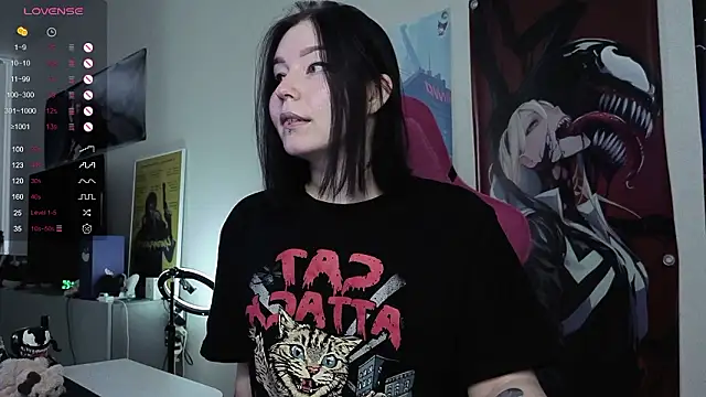 MargarettRose online show from February 24, 4:13 am