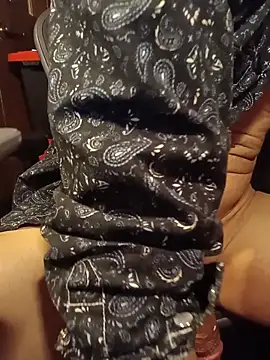 HeavyHung10 online show from February 14, 10:04 am