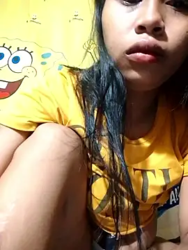 UrSweetAsianLady 02 online show from March 27, 8:21 pm