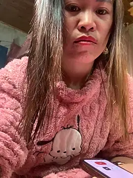 tuyetnhi-00 online show from December 18, 1:33 am