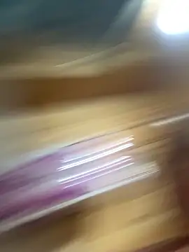 Snapshot of tuyetnhi-00 chatting on October 21, 5:18 am tuyetnhi-00 online show from October 21, 5:18 am