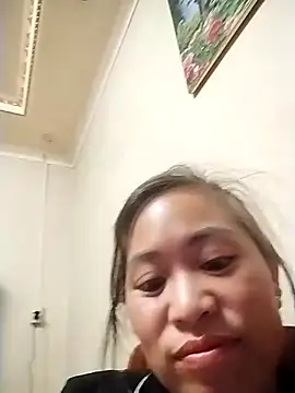 Snapshot of tuyetnhi-00 chatting on September 28, 10:22 am tuyetnhi-00 online show from September 28, 10:22 am