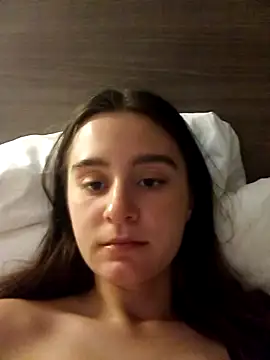 freakylittlebitch69 online show from September 29, 11:38 am