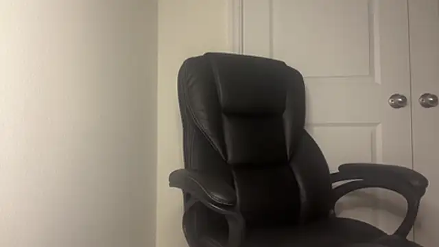 floridatwink2005 online show from October 19, 4:48 am