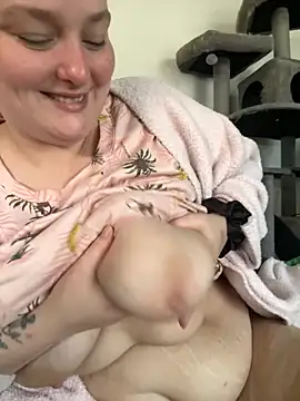 Princessblazed444 online show from May 24, 8:09 pm