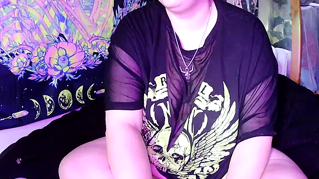 Princessblazed444 online show from May 3, 8:23 pm