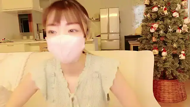 Snapshot of SUZU_1201 chatting on November 10, 12:04 am SUZU 1201 online show from November 10, 12:04 am