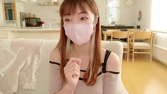 Snapshot of SUZU_1201 chatting on November 6, 12:25 am SUZU 1201 online show from November 6, 12:25 am