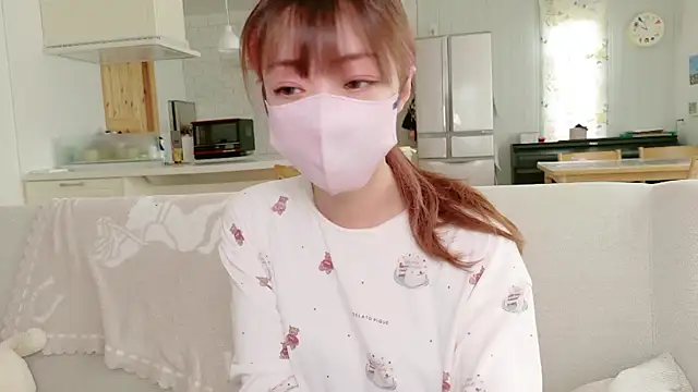 Snapshot of SUZU_1201 chatting on September 21, 1:00 am SUZU 1201 online show from September 21, 1:00 am