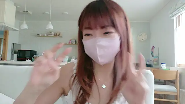 SUZU 1201 online show from May 4, 1:53 am