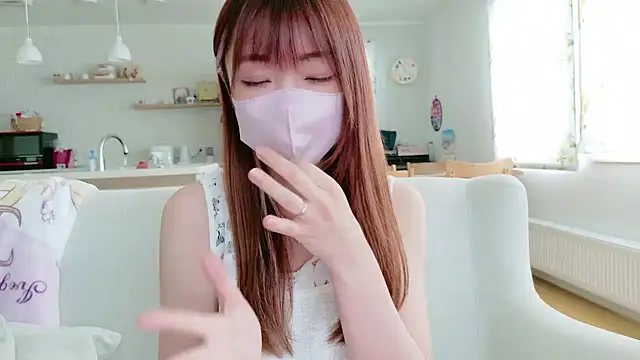 SUZU 1201 online show from February 8, 2:20 am