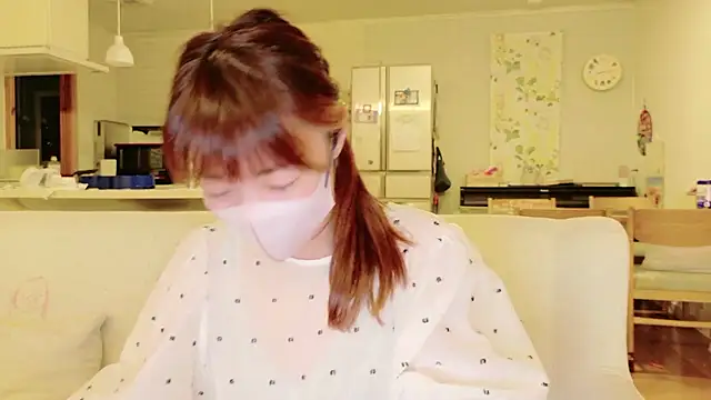 Snapshot of SUZU_1201 chatting on July 7, 11:14 am SUZU 1201 online show from July 7, 11:14 am
