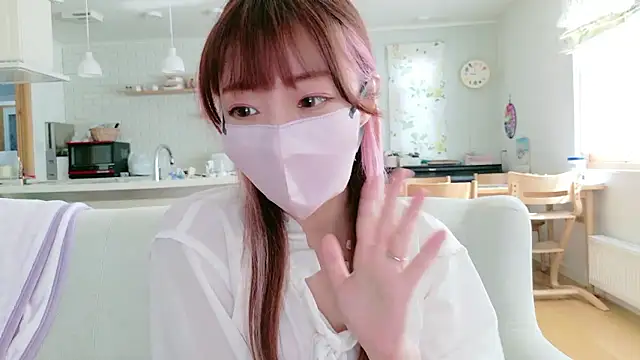 SUZU 1201 online show from February 25, 1:39 am