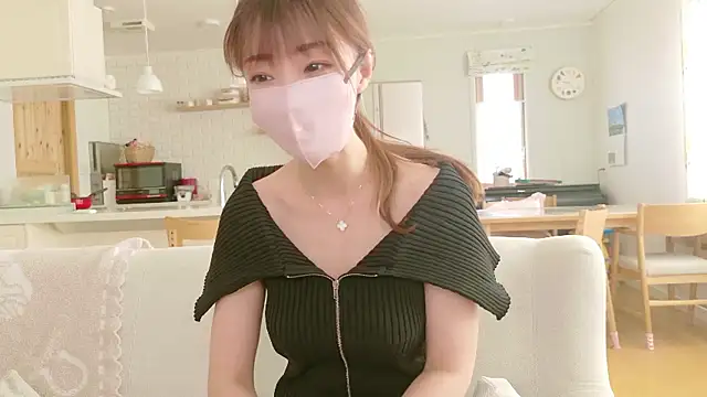 Snapshot of SUZU_1201 chatting on October 7, 12:22 am SUZU 1201 online show from October 7, 12:22 am