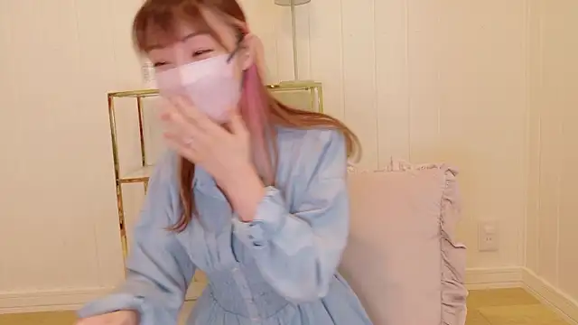 Snapshot of SUZU_1201 chatting on October 18, 12:12 am SUZU 1201 online show from October 18, 12:12 am