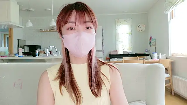 SUZU 1201 online show from May 11, 12:45 am