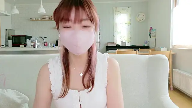 SUZU 1201 online show from May 19, 12:15 am