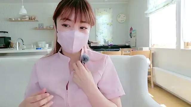 Snapshot of SUZU_1201 chatting on June 14, 1:13 am SUZU 1201 online show from June 14, 1:13 am