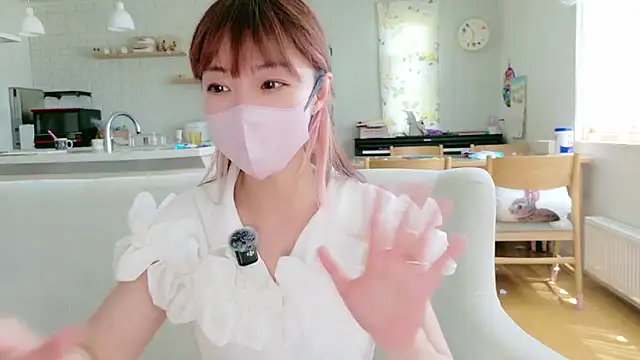 Snapshot of SUZU_1201 chatting on June 12, 2:31 am SUZU 1201 online show from June 12, 2:31 am