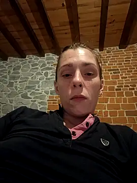 Snapshot of SexyAlya chatting on October 26, 12:33 am SexyAlya online show from October 26, 12:33 am