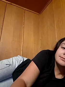 YoungLiisaxx online show from September 10, 5:50 am