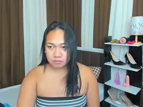 TsUncutKaren online show from September 23, 4:58 pm