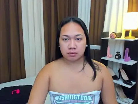 TsUncutKaren online show from October 16, 3:20 pm