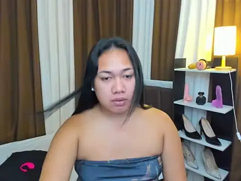 TsUncutKaren online show from October 9, 4:13 am