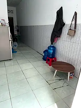 Snapshot of Tiffany-yy chatting on October 17, 6:28 am Tiffany-yy online show from October 17, 6:28 am