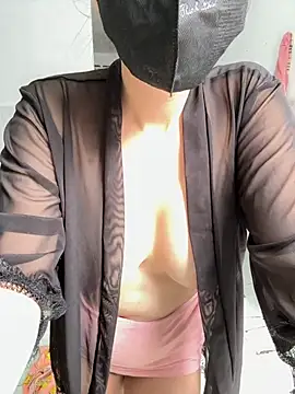 Snapshot of Tiffany-yy chatting on September 29, 3:35 am Tiffany-yy online show from September 29, 3:35 am