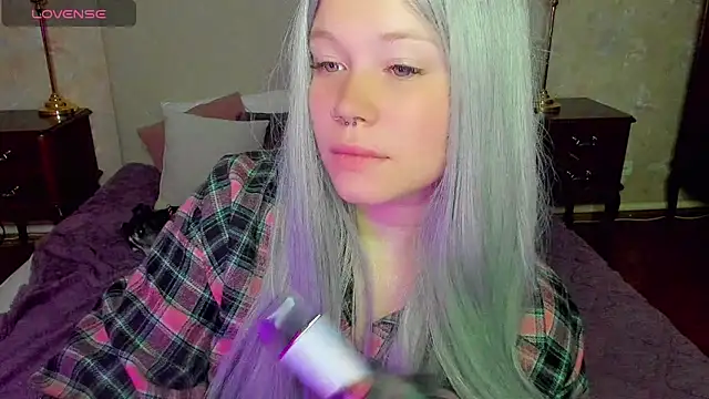 Snapshot of Diana_Dream chatting on September 20, 7:52 pm Diana Dream online show from September 20, 7:52 pm