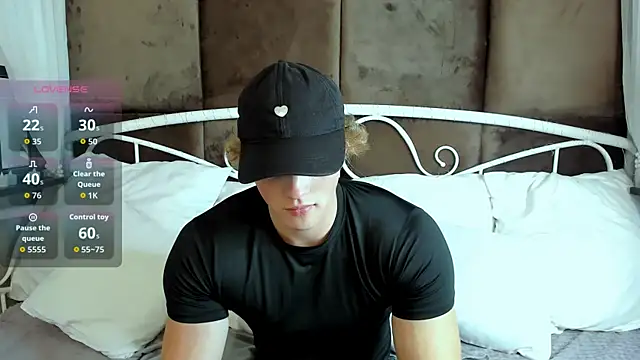 ChaseMuscular online show from November 27, 10:59 am